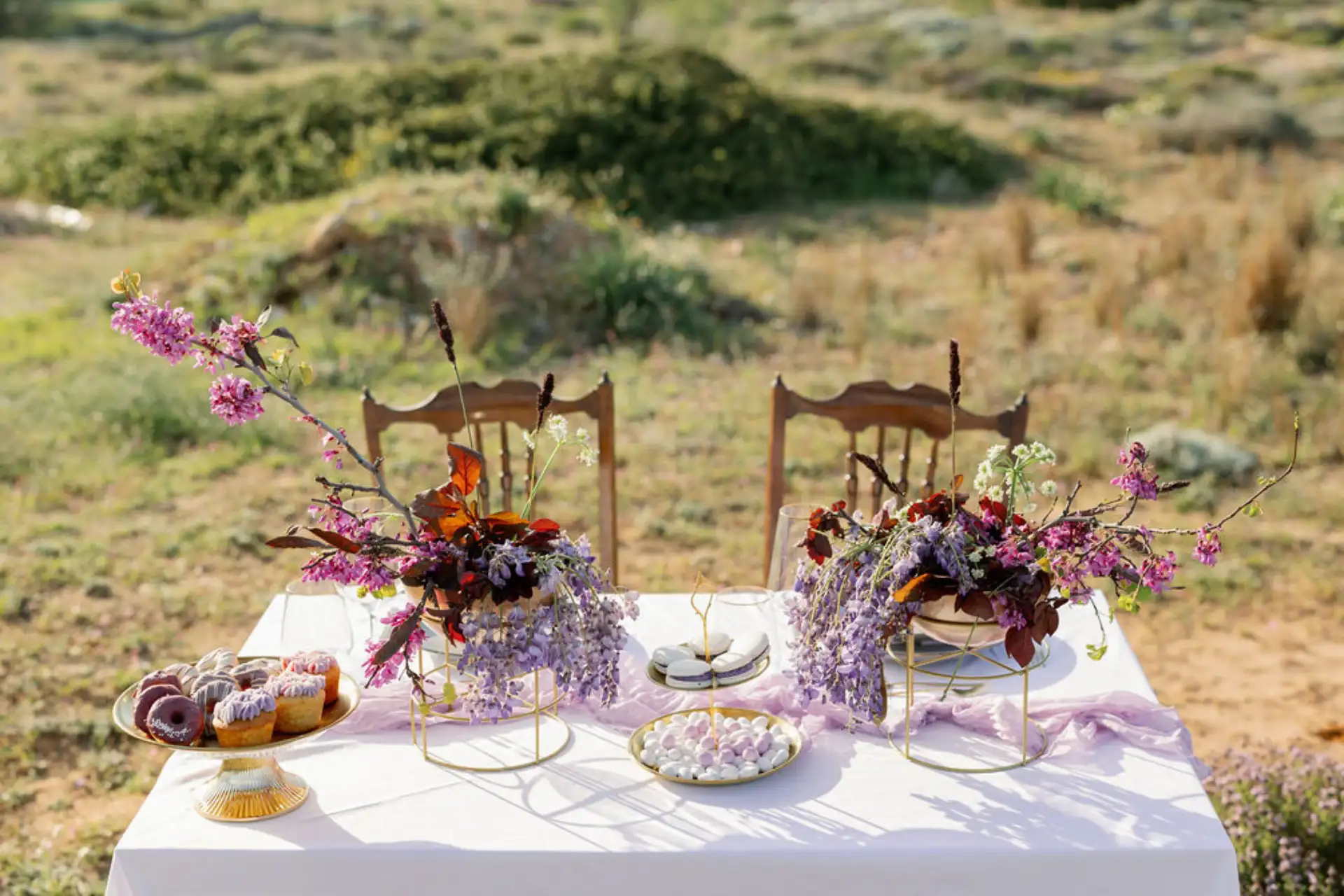 Purple-Elopement-weddingtalescrete (7)